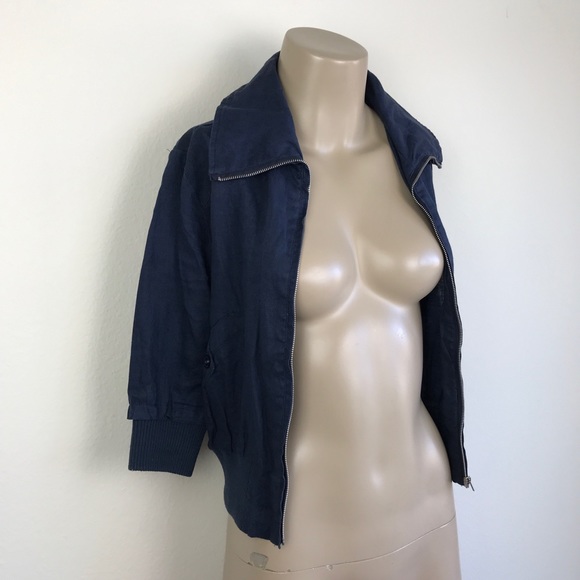 🚫SOLD🚫 Navy Blue Linen Cropped 3/4 Sleeve Jacket - Picture 8 of 8